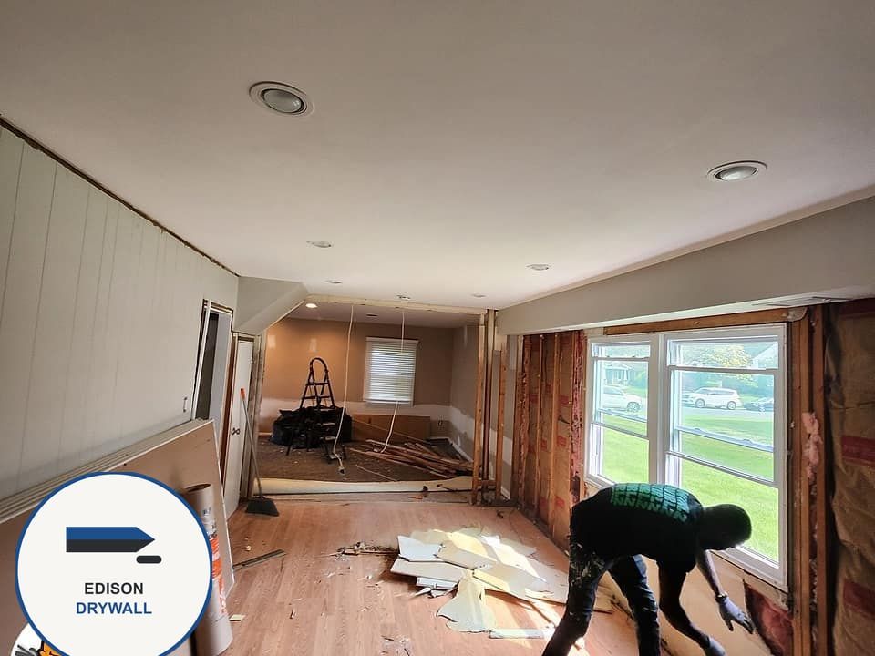 Plaster Repair by a drywall crew in Toms River, NJ
